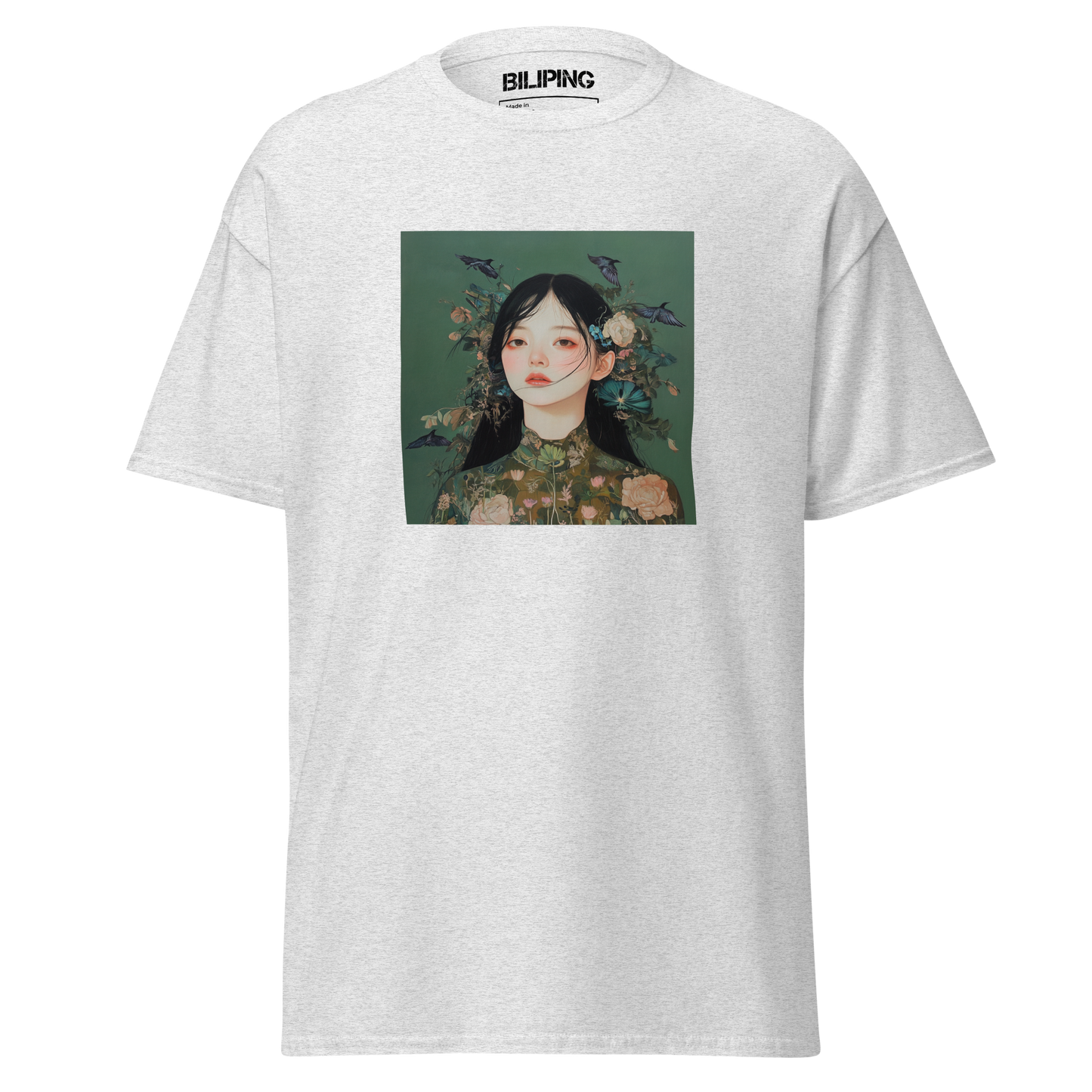 Grace t-shirt featuring a woman's face, structured fit, 100% cotton.