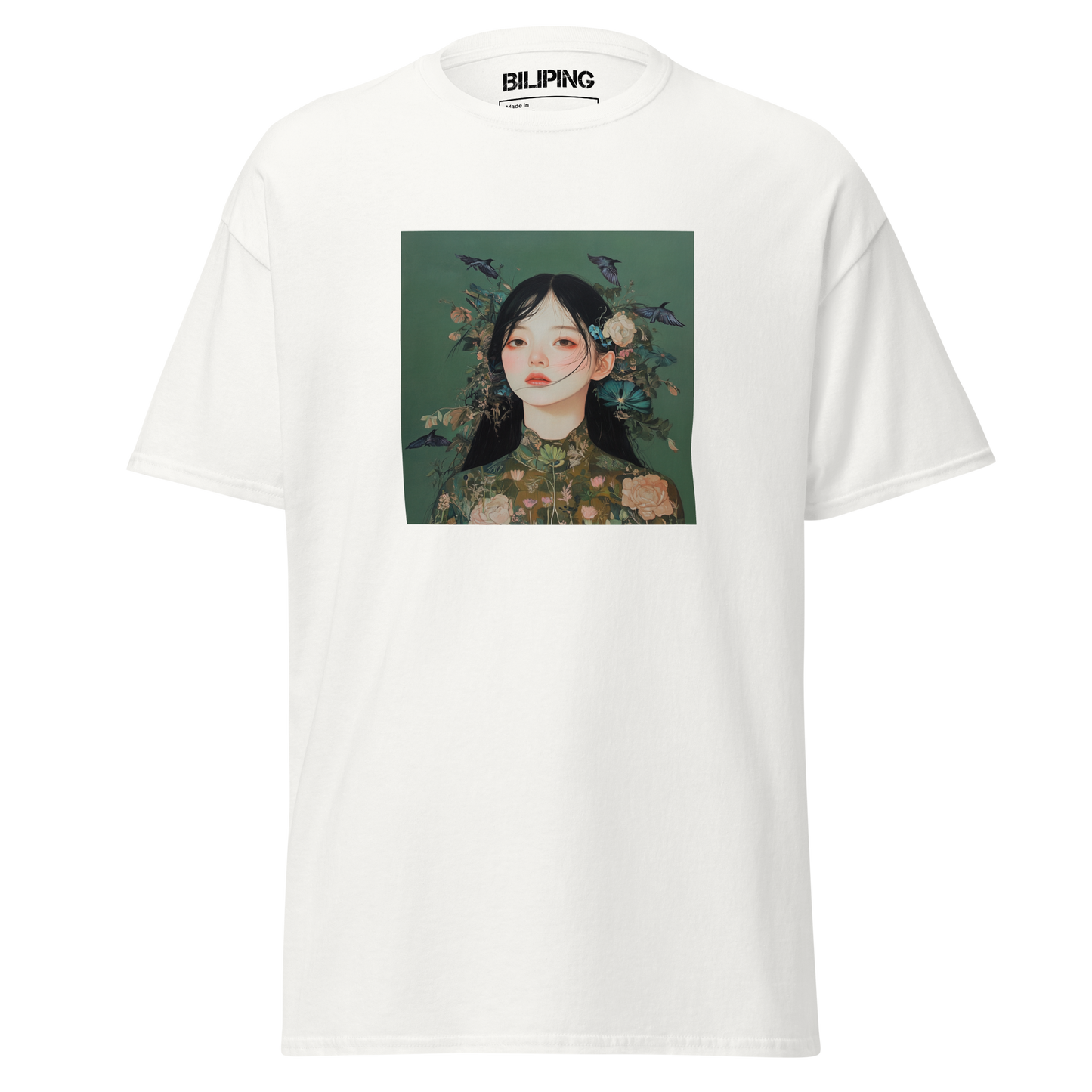 Grace t-shirt featuring a woman’s face, structured fit, 100% cotton.